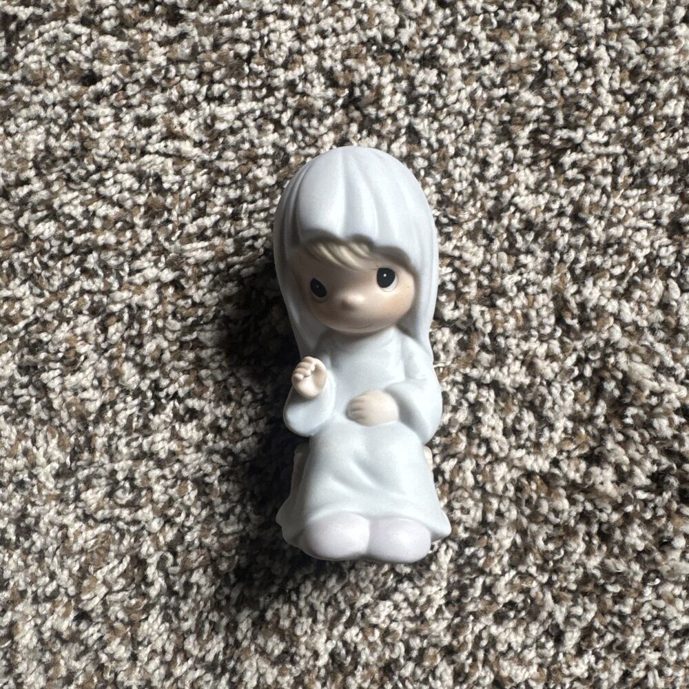 PRECIOUS MOMENTS NATIVITY - E2800- MARY - COME LET US ADORE HIM